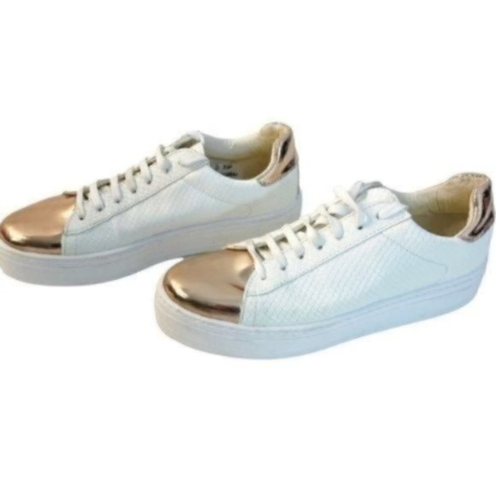 Asos Sneakers in White With Copper Metallic Toe Cap size 9